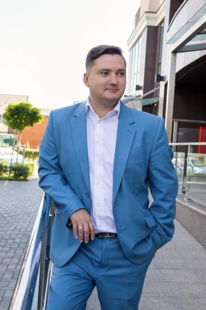 Адвокат Рощин Іван Геннадійович